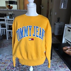 Tommy crew neck sweater high quality thick NEW